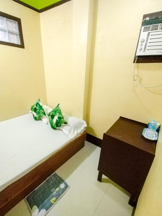 Joyful Guest House El Nido Exteriör bild